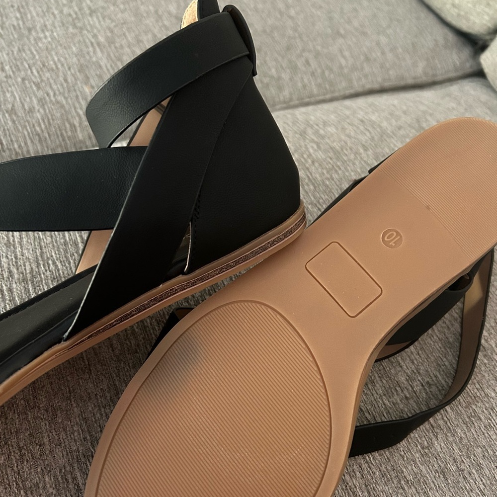 Maurices Elegant Black Sandals - Picture 7 of 8